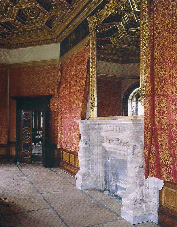 Sofiaz Choice: Alnwick Castle- The Burgundy Room. James McDonald  Photography