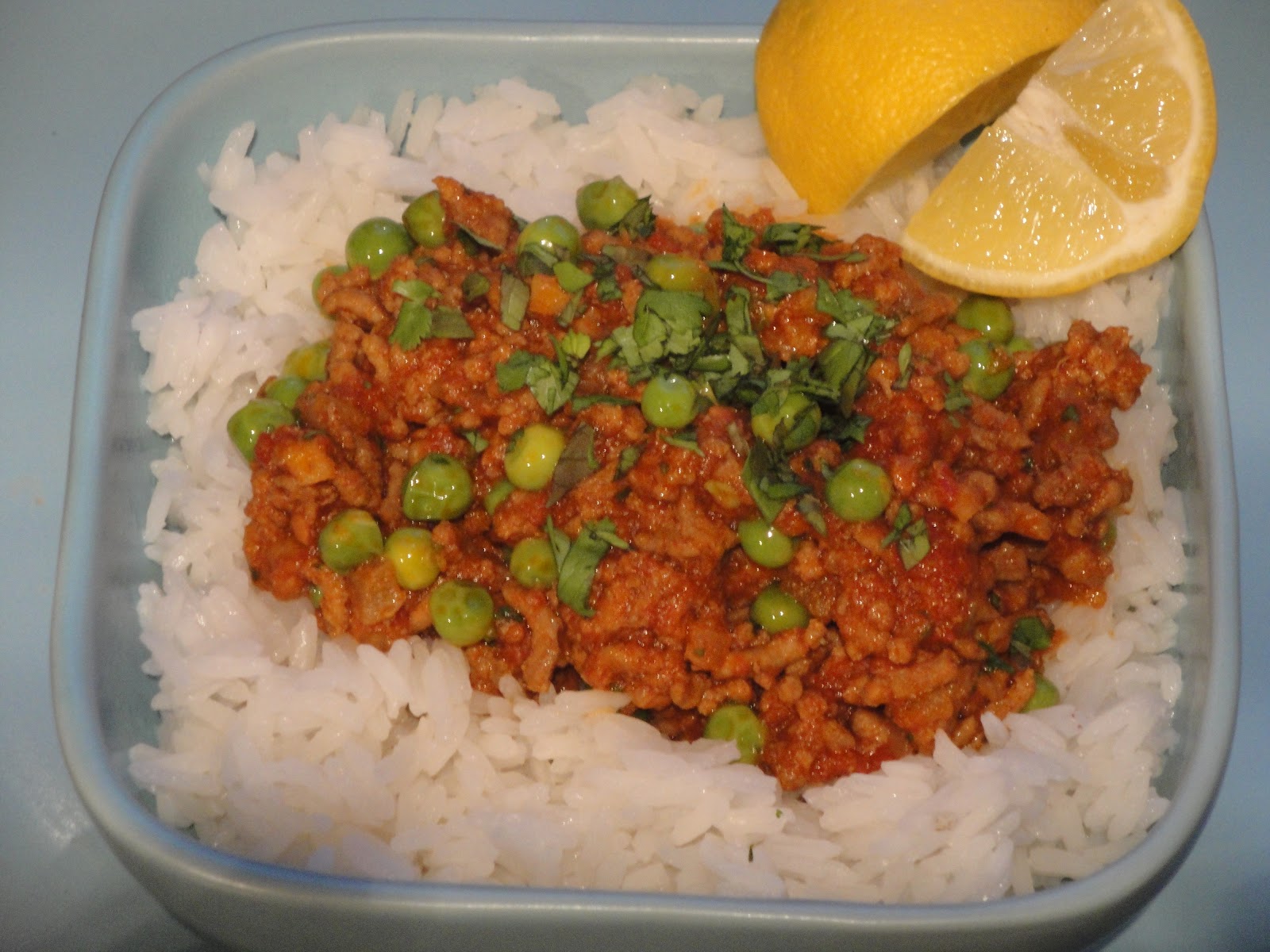 Domestic Goddessing on a Shoestring! Beef keema curry with fresh