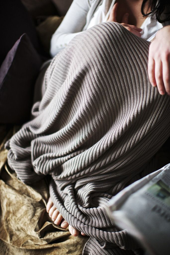 The coziest luxury of winter is wrapping up in the softest of blankets! (Photo by Paul Barbera via FEM)