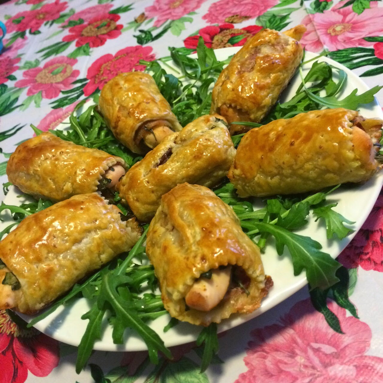 In cucina con Trilly Filetti di pollo al curry con pancetta affumicata e rucola in pasta sfoglia