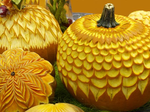 .iStock-4397248_decorated-detailed-pumpkin-carvings_s4x3_lg.jpg