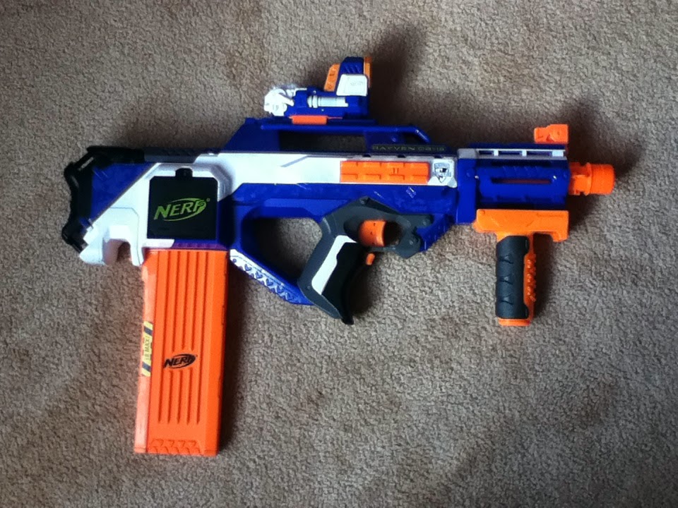 Opinion/Rant/Discussion/Comparison: Elite Stryfe vs Elite Rayven CS-18.