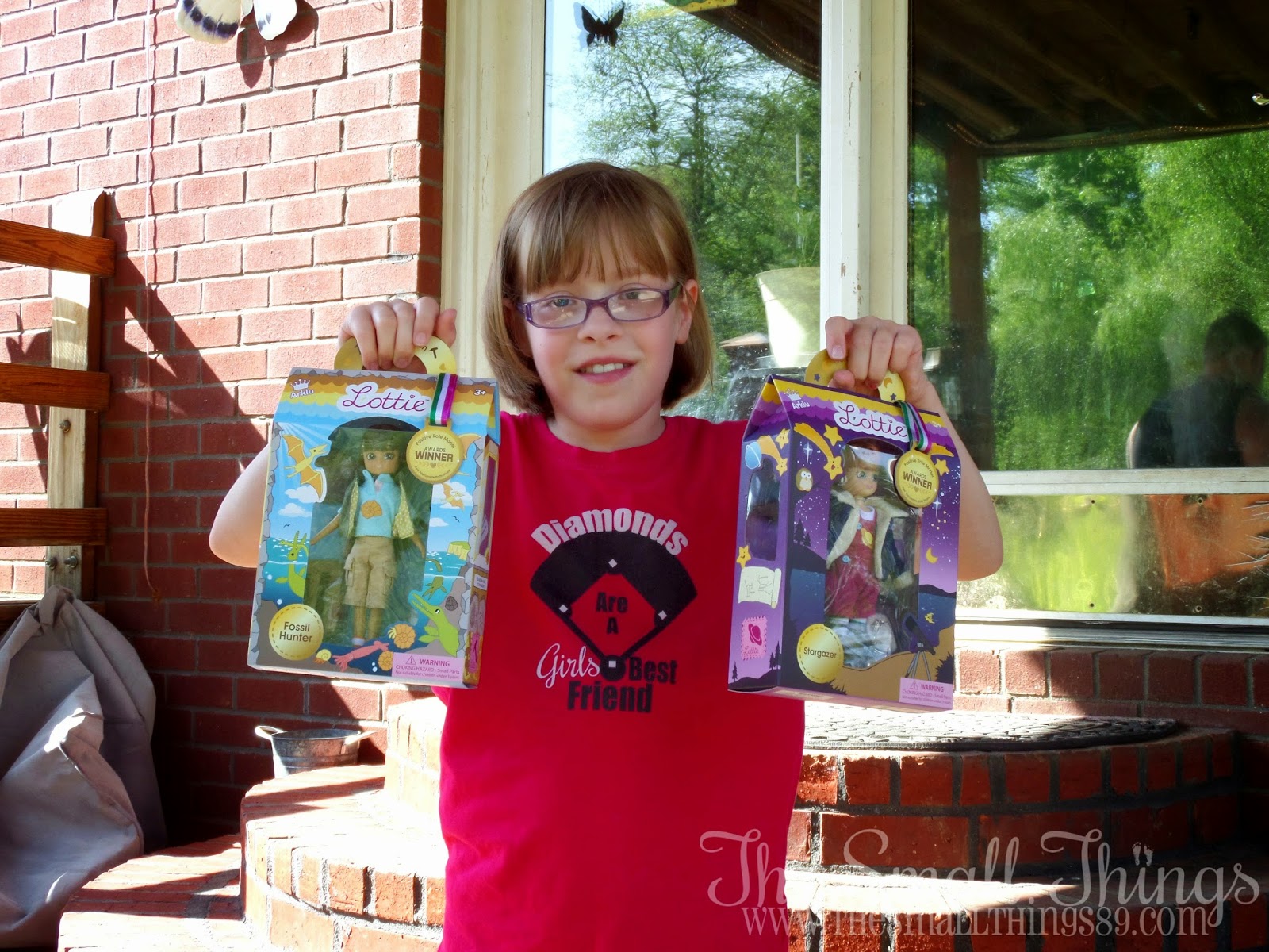 Lottie Dolls Age appropriate and adorable! Check out Fossil Hunter & Stargazer! {Review} {