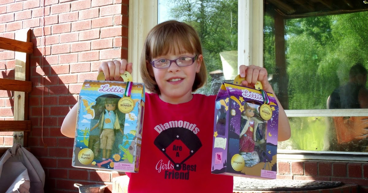 fossil hunter lottie