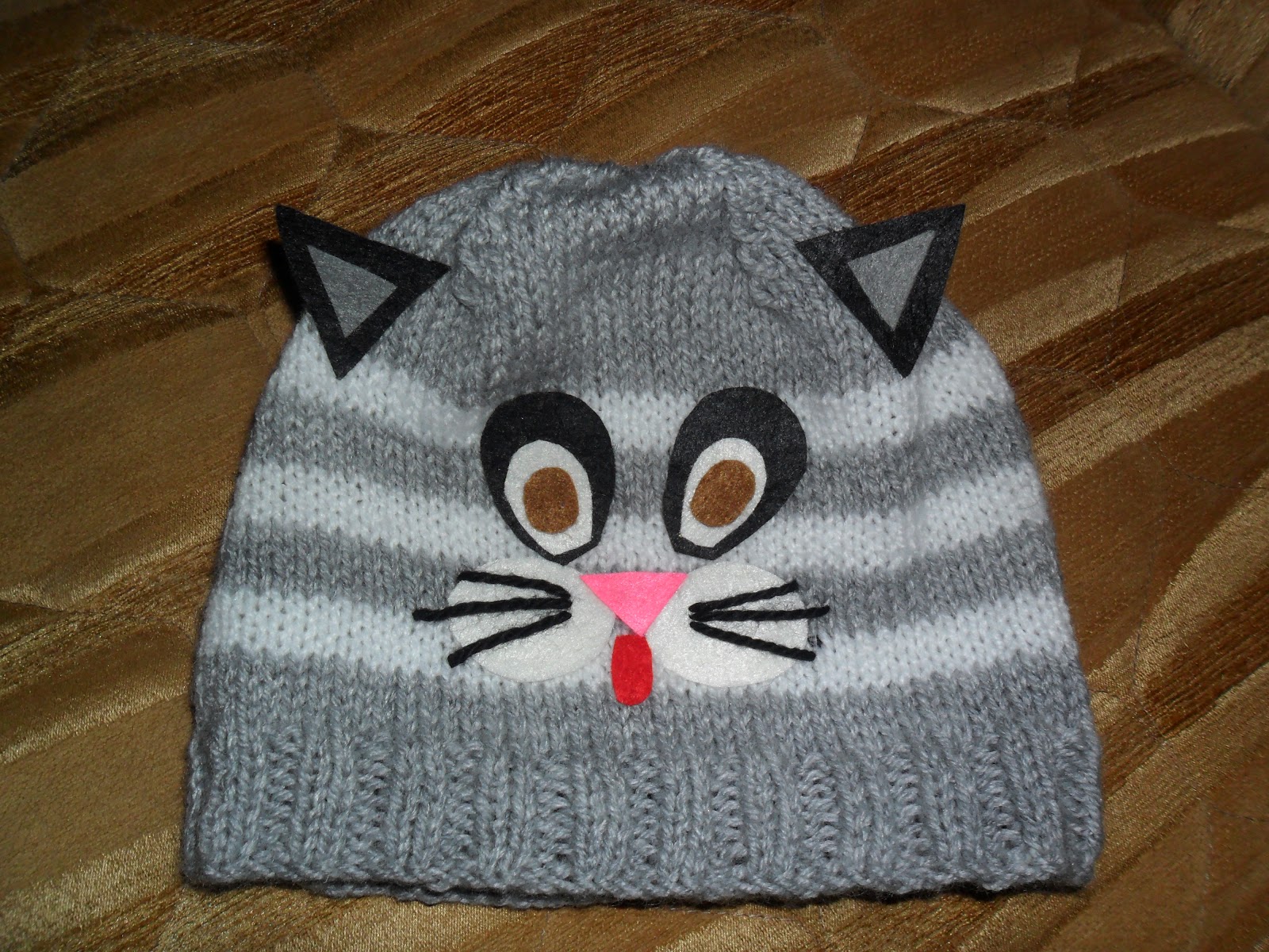 Bir Dalda İki Baykuş Kedili bere