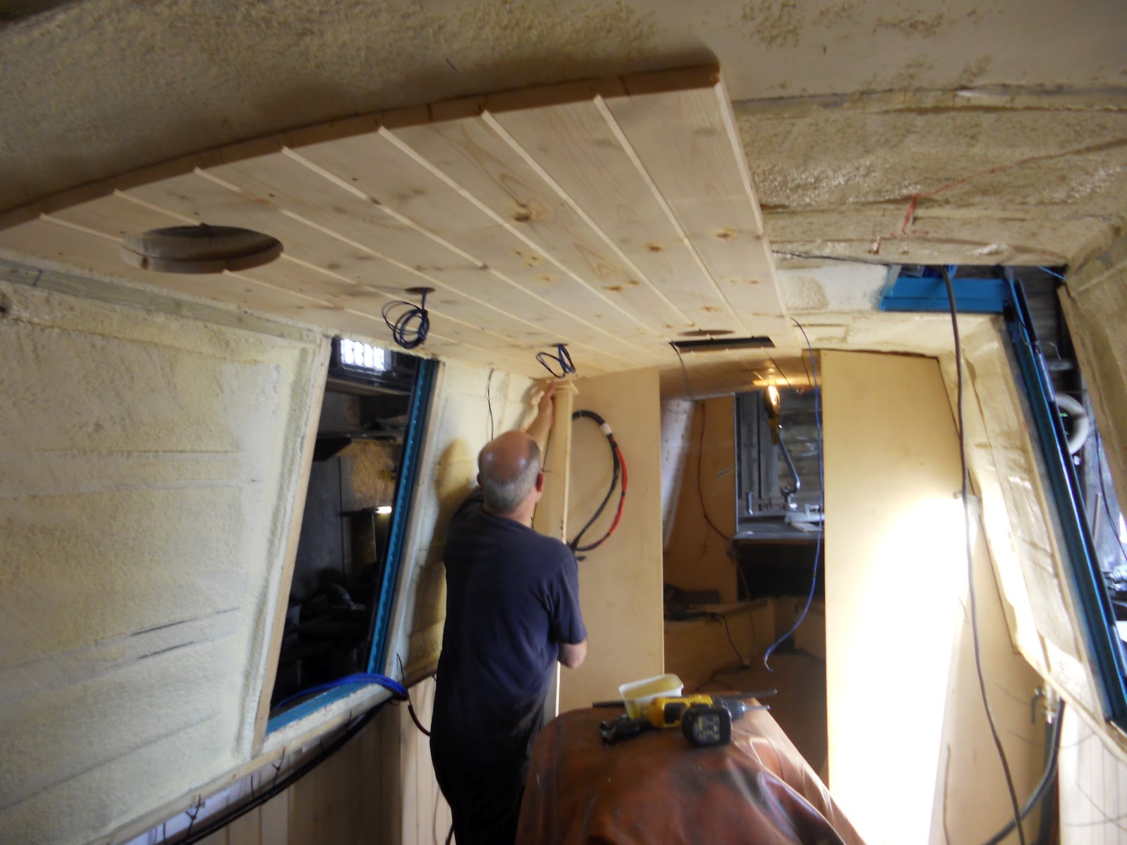 Harris & Watson Narrowboat Build Boarding out the back cabin and