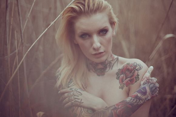 damien vignaux mulheres nuas tatuadas