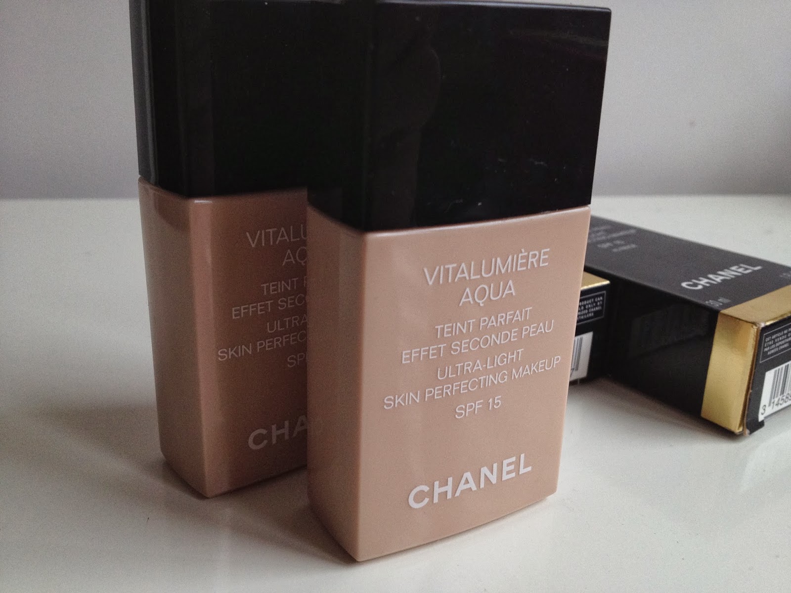 My Beautopia: The perfect foundation: Chanel Vitalumiere Aqua