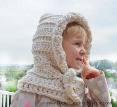 Free Knit & Crochet Pattern 80397AD Scarf Hood : Lion Brand Yarn