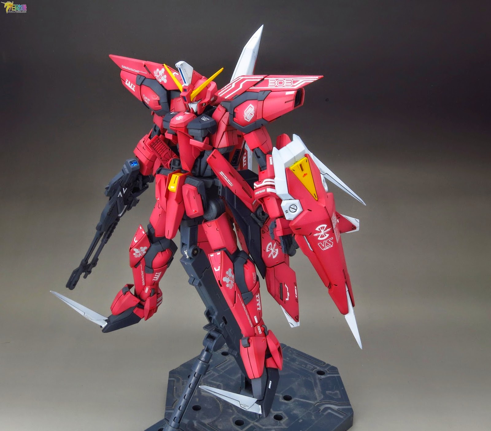 HG 1/144 and SD GAT-X303 Aegis Gundam painted build by 