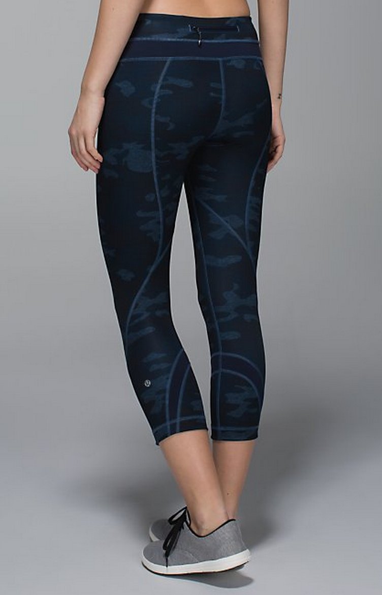Lululemon Inspire Crop in Heathered Textured Lotus Camo Oil Slick  Blue/Inkwell - My Superficial Endeavors