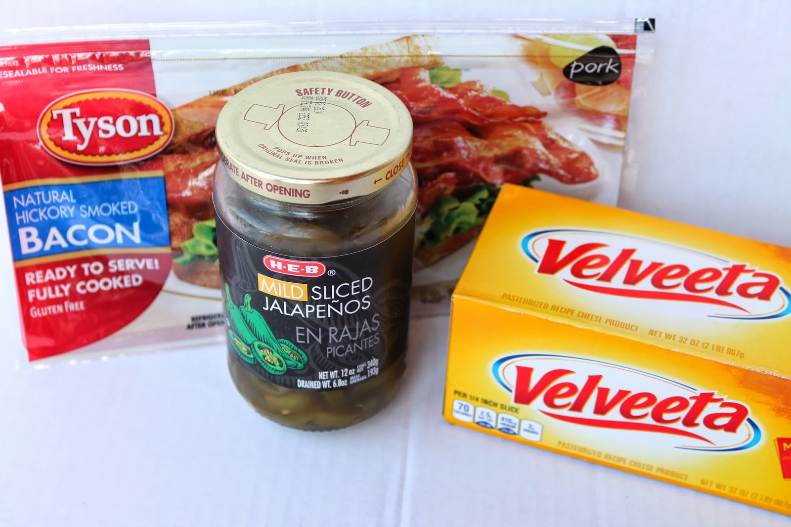 Hot Mama In The City Cheesy Bacon & Jalapeno Dipping Sauce