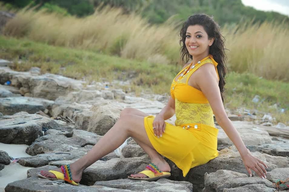 Kajal Agarwal Indian Hot Actress Fresh Wallpapers 2013