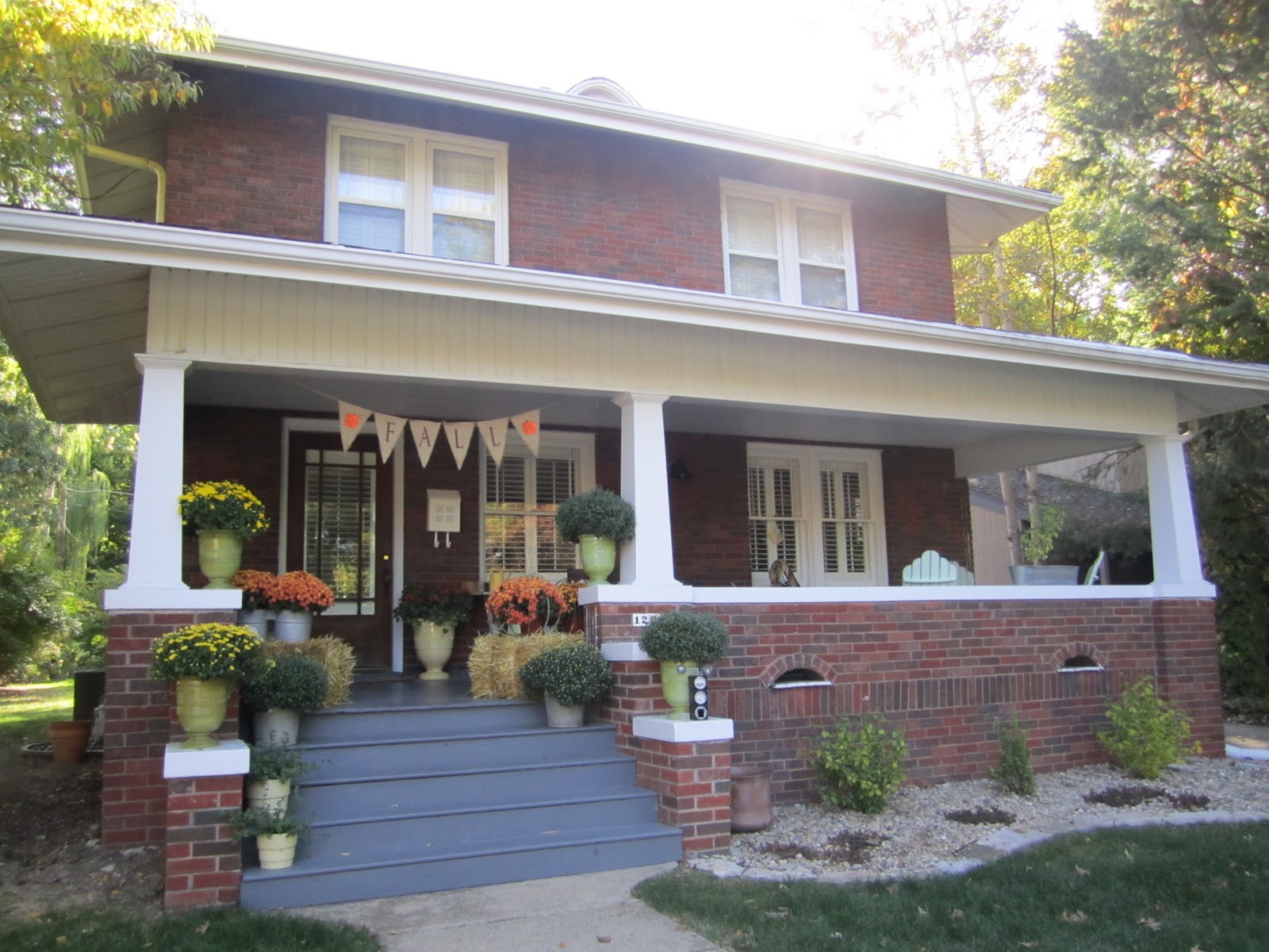 Life at the Little Brick House Autumn has arrived at the little brick