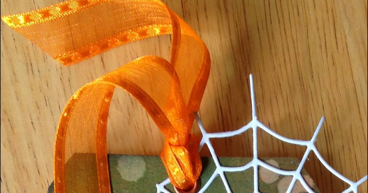 Donna's Little Crafty Corner: Happy Halloween.......