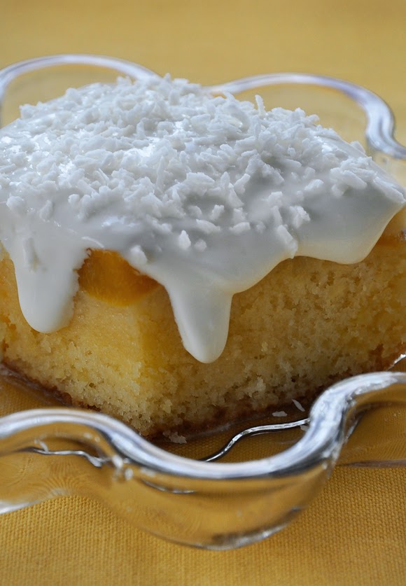 Confessions of a spoon Canned Apricots Cake