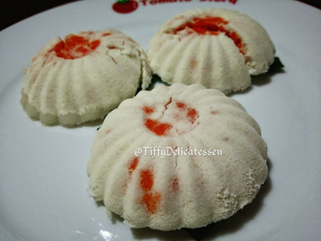 Tiffy Delicatessen Kueh Tu Tu