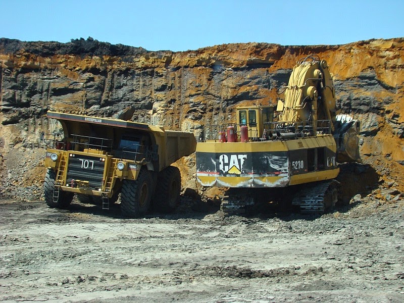postnews postprint Visitors get up close look on tours