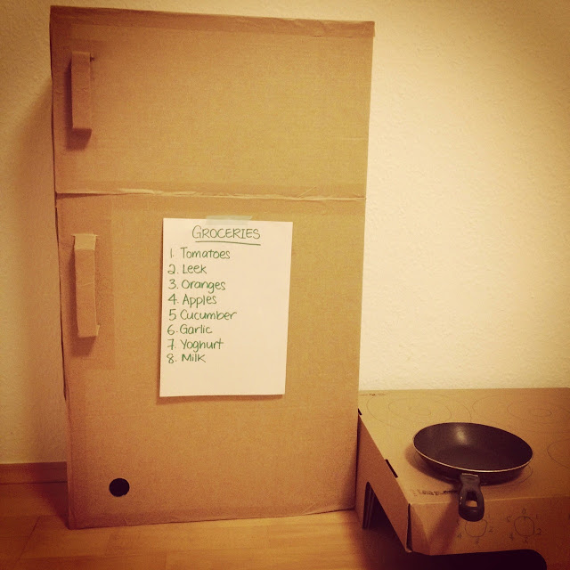 Mum in the making Monday Made The cardboard fridge