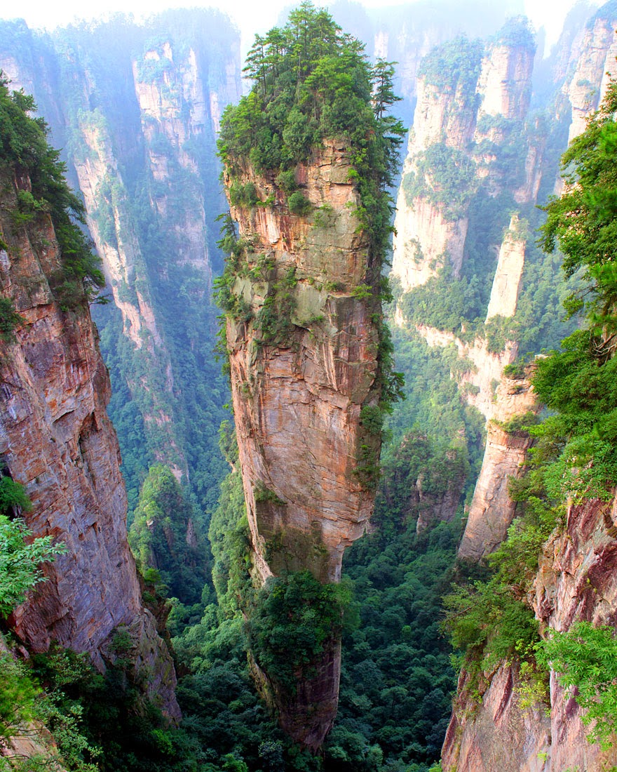 8. Tianzi Moutains in China - 29 Unbelievable Locations That Look Like They’re Located On Another Planet 8. Tianzi Moutains in China - 29 Unbelievable Locations That Look Like They’re Located On Another Planet