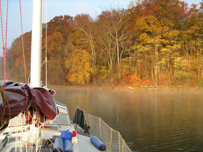 Misty fall day 2007 on the rivers between Chicago and Gulf of Mexico.