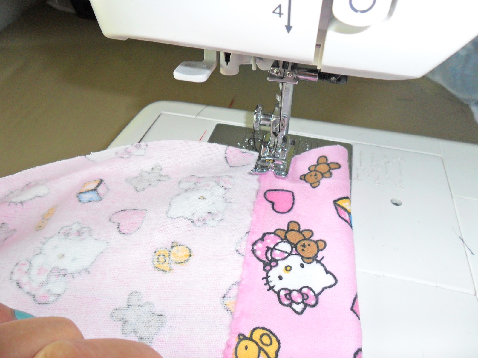 Home For4 Sweet Home {DIY} Toddler Bed Fitted Sheet