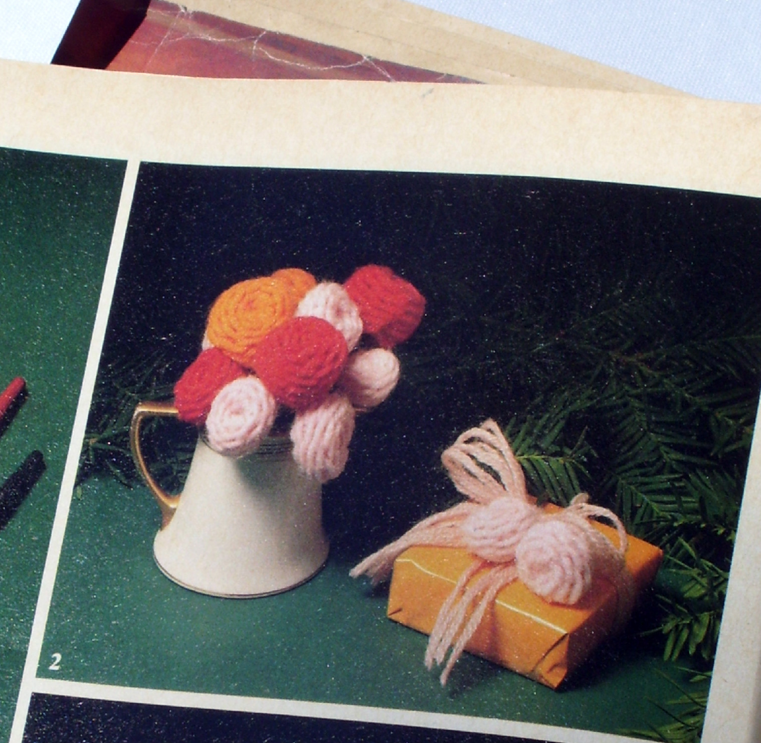 AuraVerdeCrafts Vintage Yarn Roses