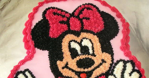 Delana's Cakes 2D Minnie Mouse Cake