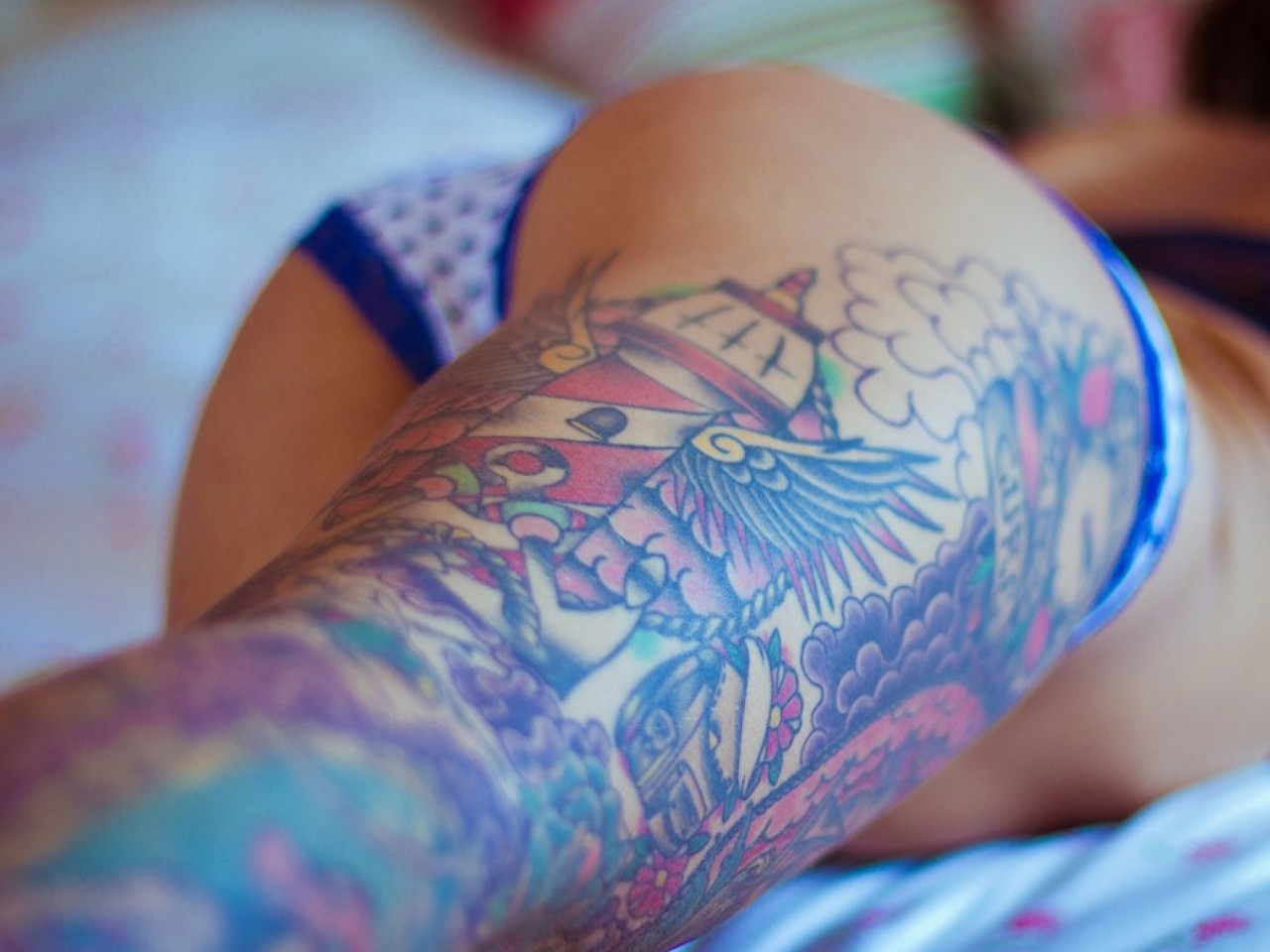 Girls with tattoos on their ass