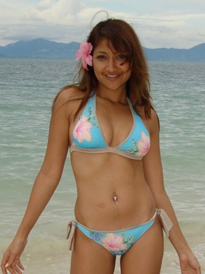 Rahma Azhari Seksi