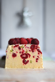 Carbs by numbers, Christmas, raspberry and pistachio semifreddo