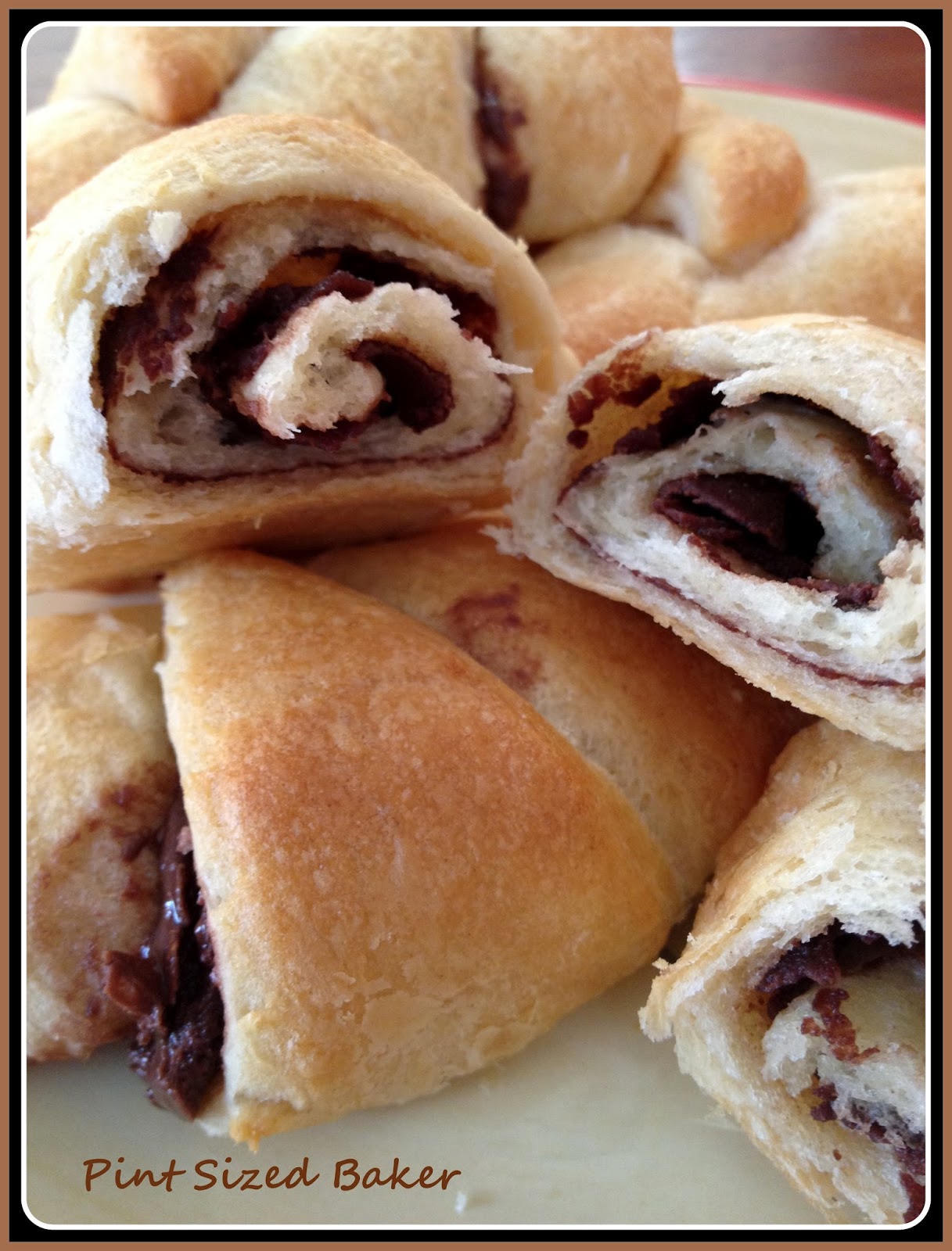 Chocolate Peanut Butter Filled Crescent Rolls Chocolate Peanut Butter Filled Crescent Rolls