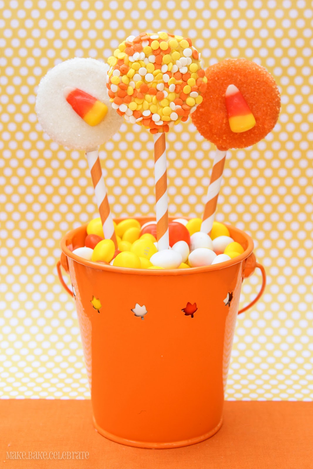 MBC {Candy Corn Week!} Candy Corn Oreo Pops