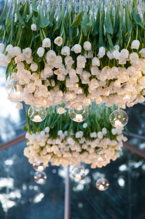 THINGS {SHE} LOVES Pittsburgh Wedding Planner Upside Down Flowers