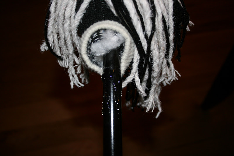 Glimmer And Grit 1 Store Mop = Stick Horse