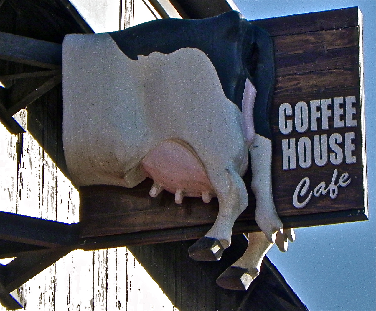 WadidoLA The Cow's End Cafe