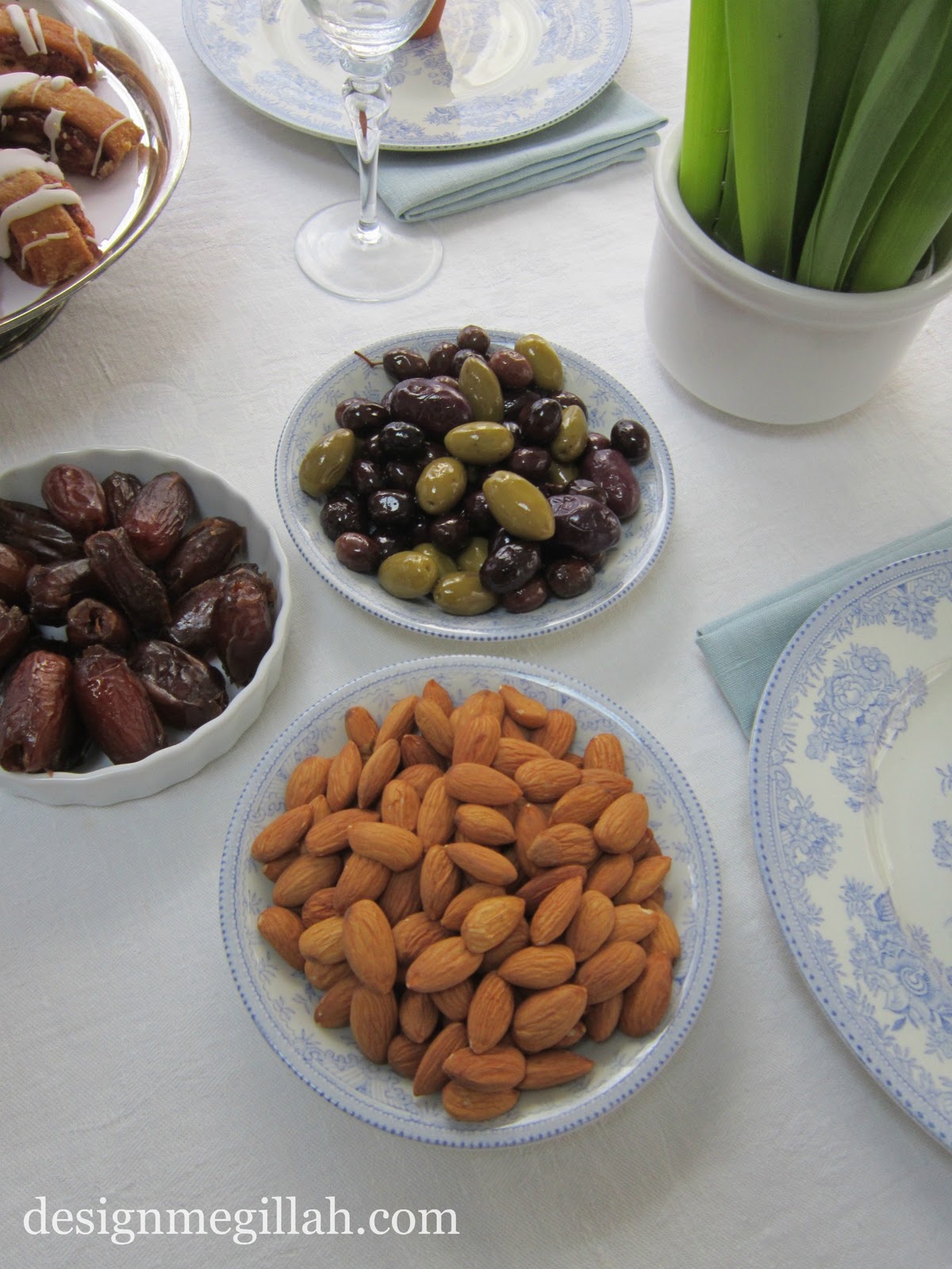 Design Megillah Tu B'Shevat Seder Table