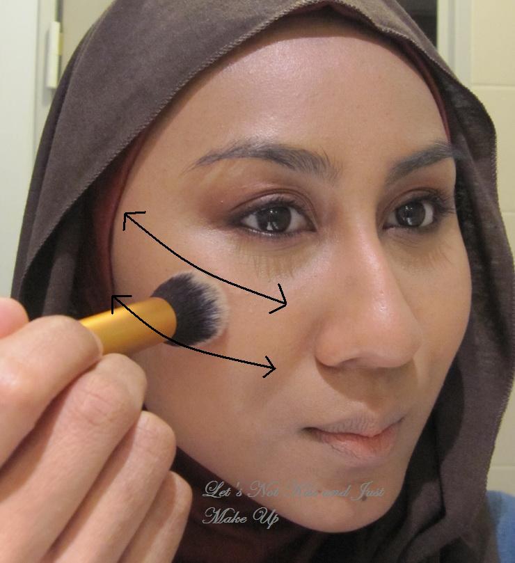 Staying Away From the Apples of the Cheeks in Blush Application