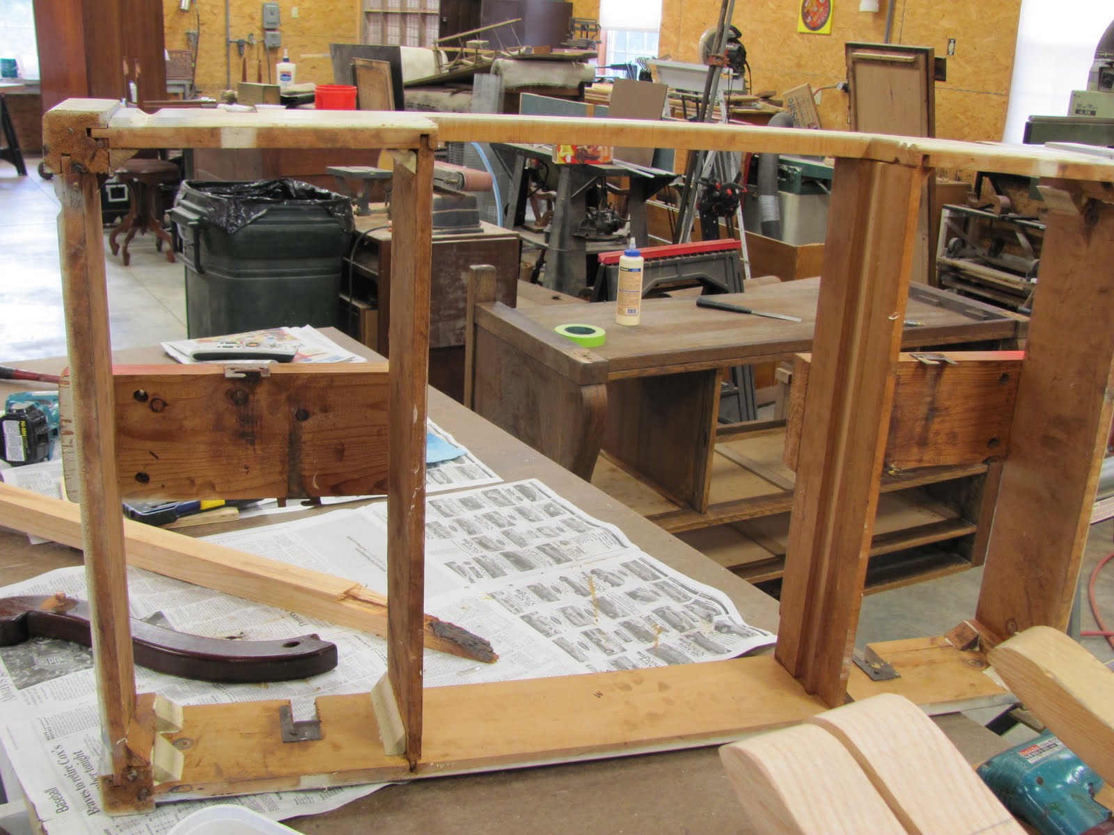 Thomas Nelson Furniture Restoration Antique Retro Enamel Top Table