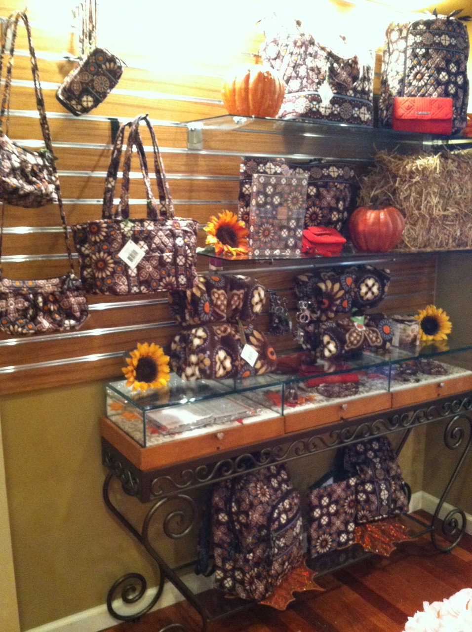 OhMyVera! A blog about all things Vera Bradley Vera Bradley Pittsburgh