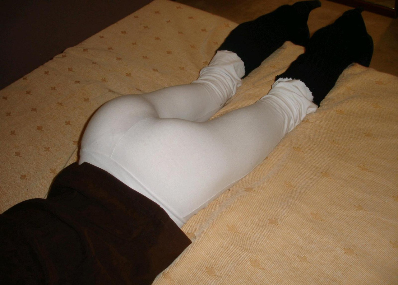 models in high heels from Thomas wet yoga pants sexy