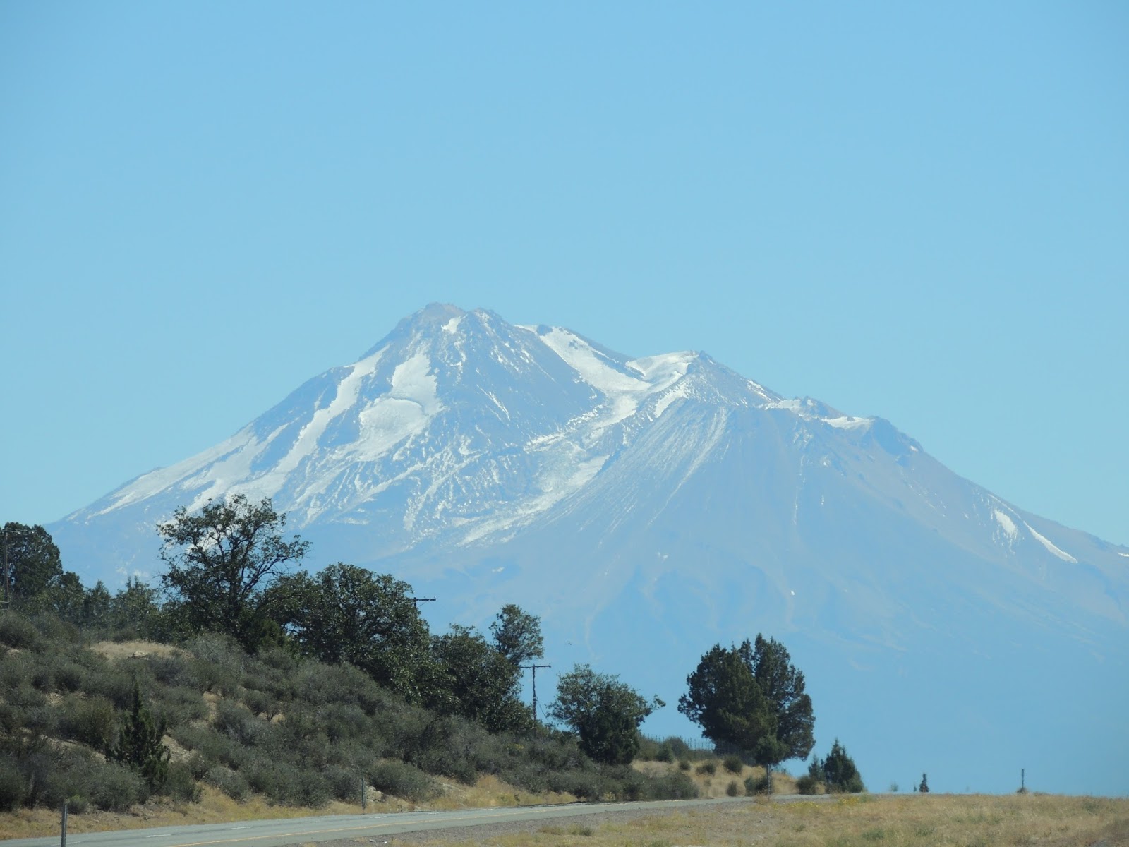 Down The Road A Piece in a 5th wheel Eugene, Oregon to Redding, California