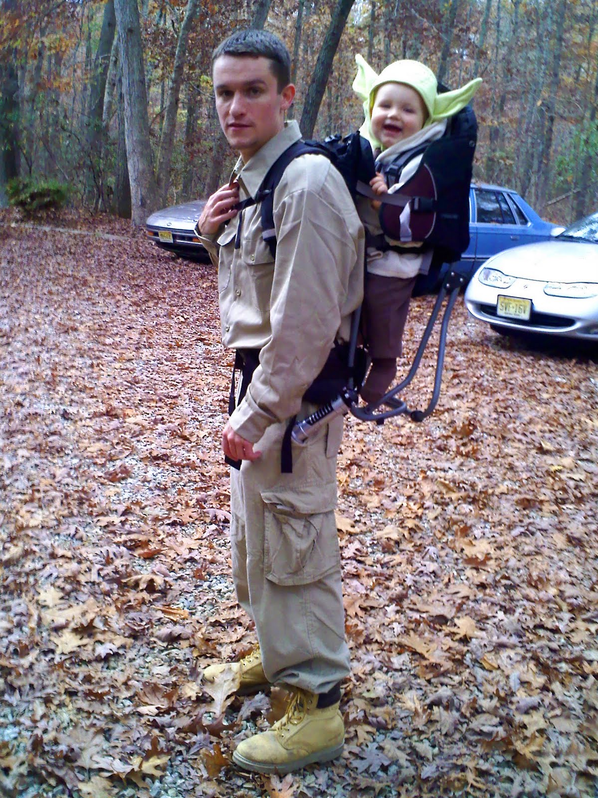 http://monkeybuddha.blogspot.com/2009/11/halloween-09-luke-yoda.html