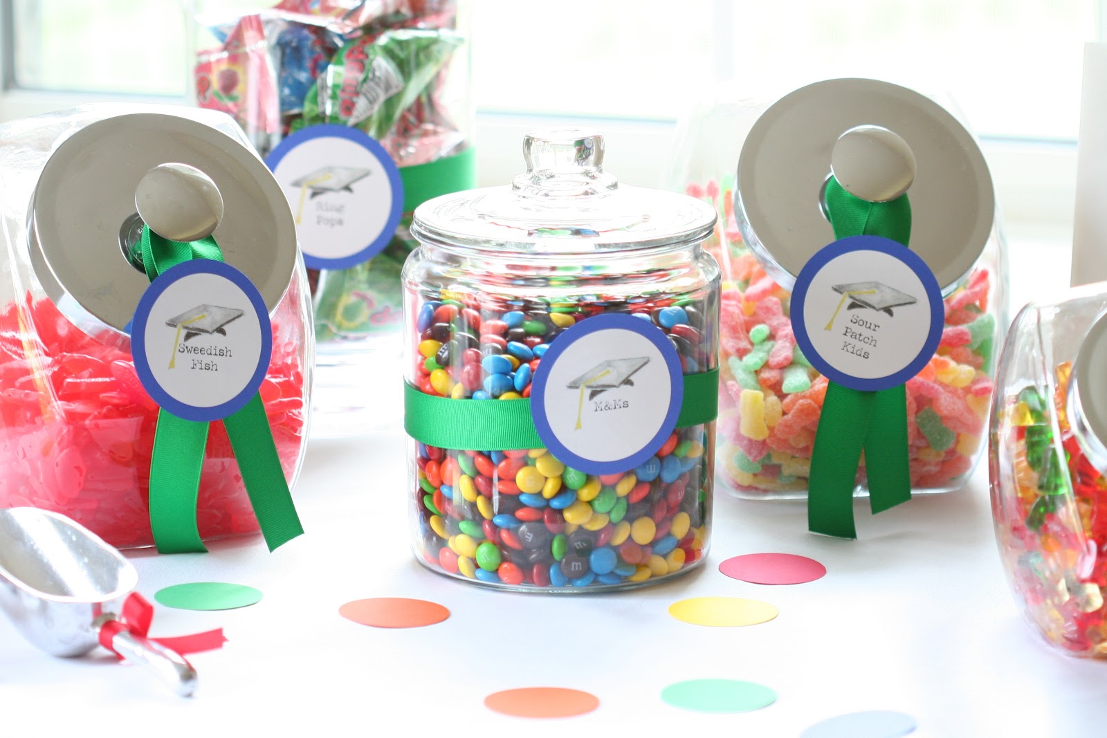 Hampton Paper Designs Meet the Class of 2025 Back to School Party