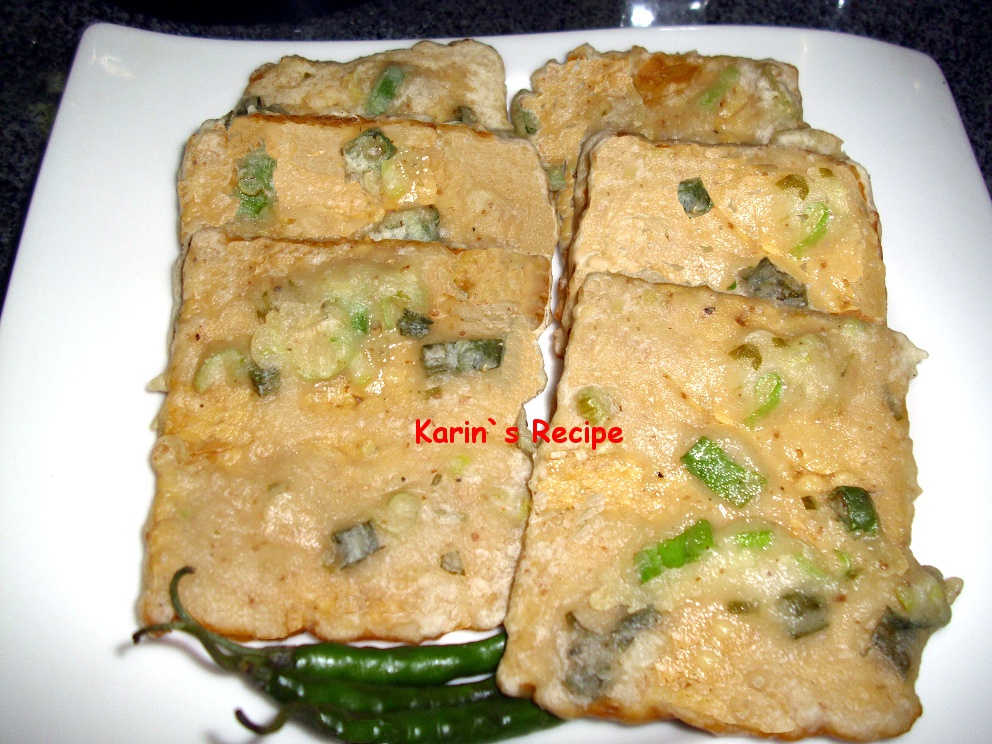 Karin's Recipe Tempe Mendoan Banyumas (Halfcooked Fried Battered Tempeh ala Banyumas)