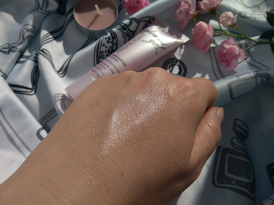 Крем-хайлайтер для тела с блестками Intt Sexy Glow, 60 мл SX0001 - INTT - Косметика - Купить