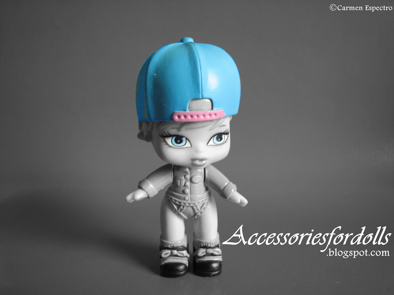 Accessories for dolls