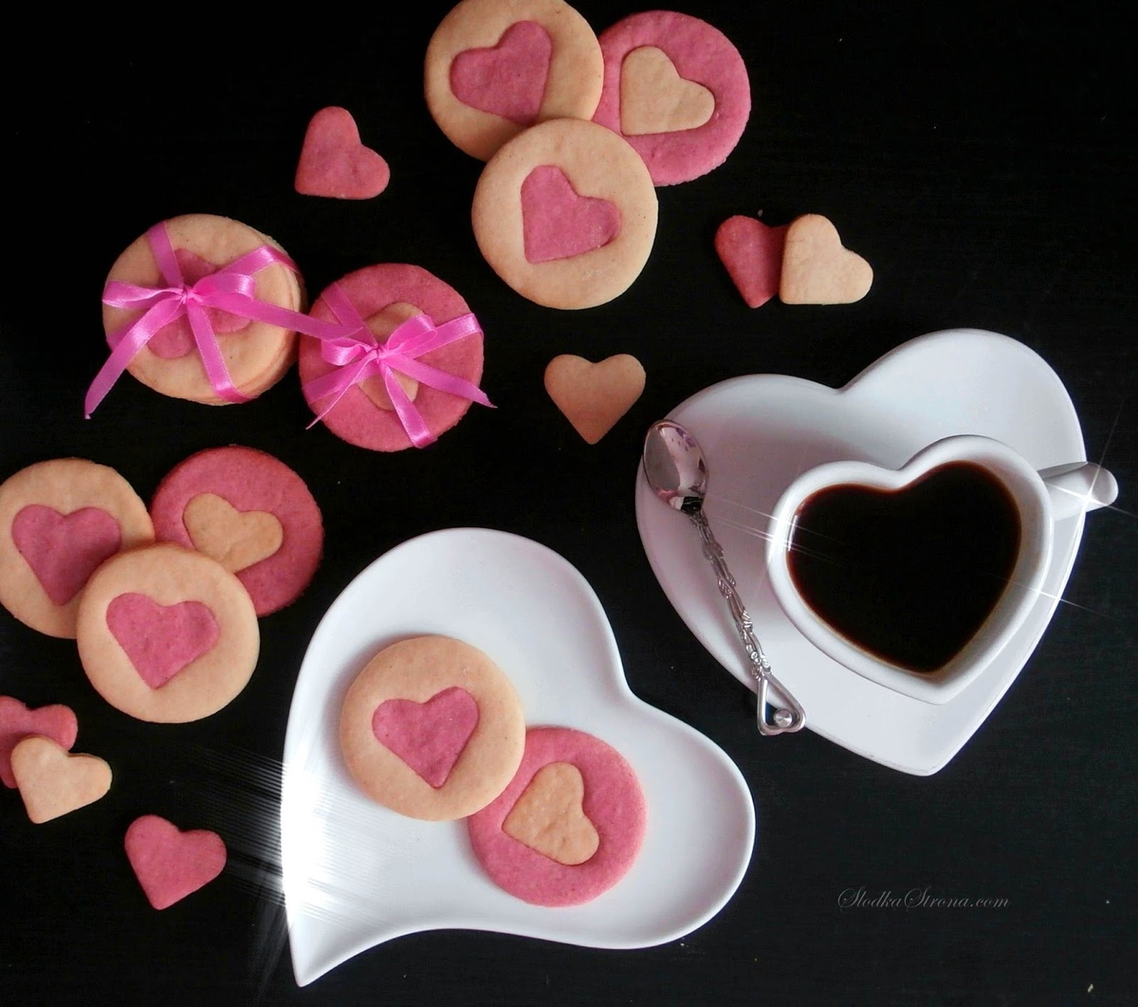 Ciasteczka z Serduszkami na Walentynki - Przepis - Słodka Strona