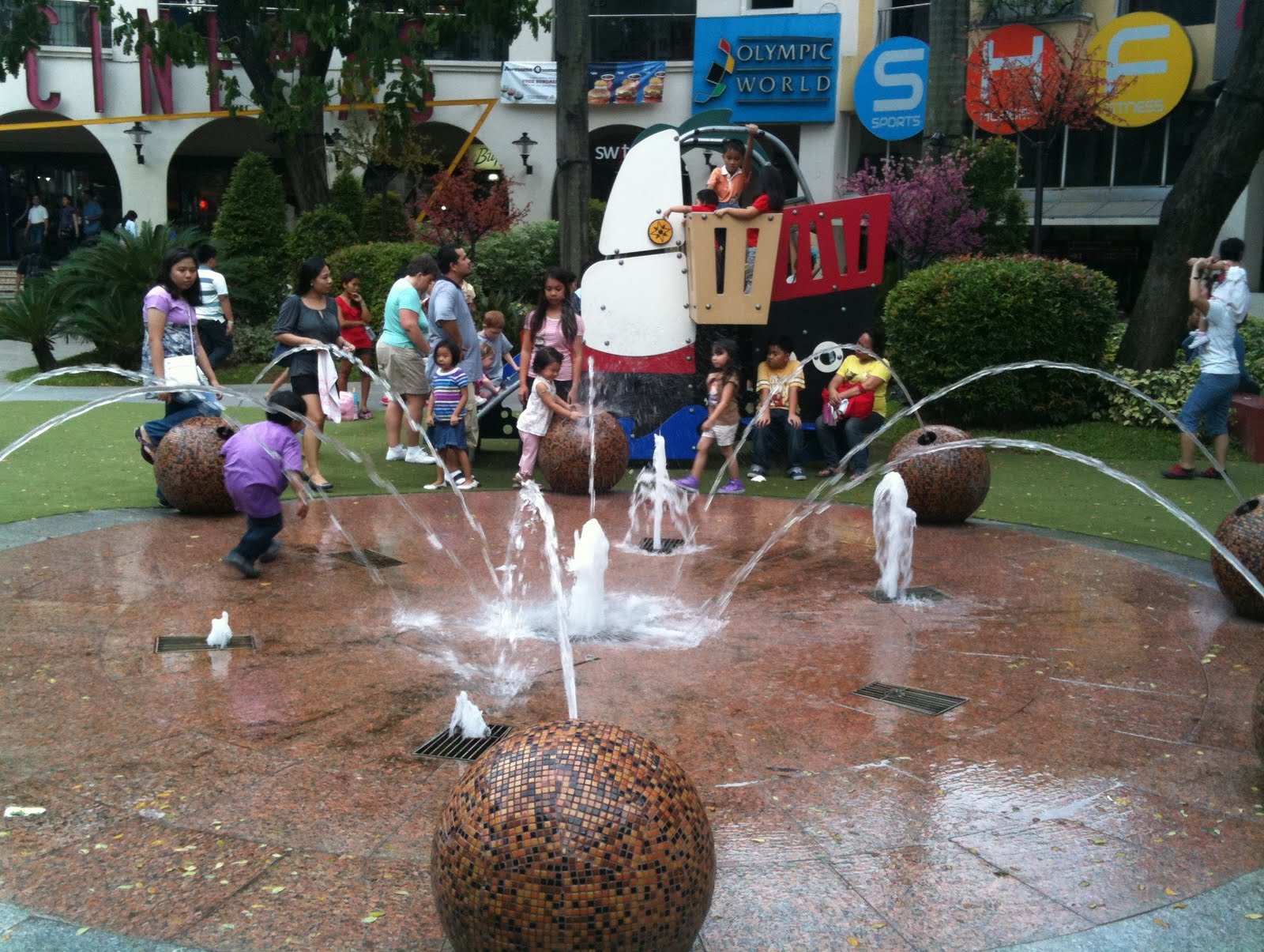 Discount Vacations Alabang Town Center Activity Center Play Area