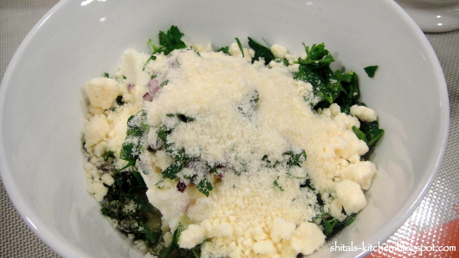 Shital'sKitchen Cheese Ravioli with Marinara Sauce